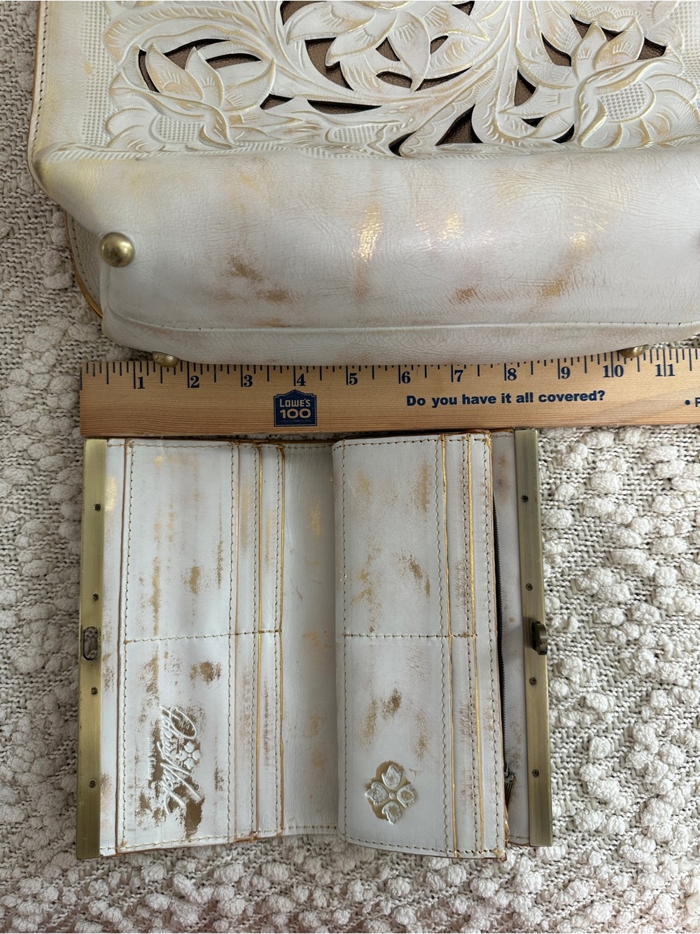 Patricia Nash White Gold Cutout Tooled Leather Scalloped Tote Purse & Wallet Set - Picture 14 of 14